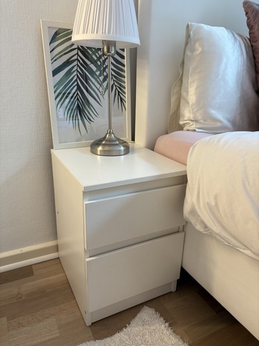 Kleiner beistelltisch von ikea - beistelltisch,